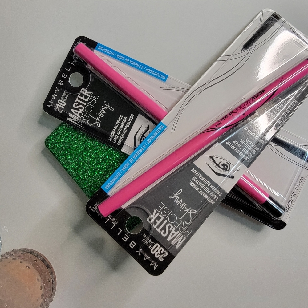 Maybelline Lot Brow and Eye Pencils New In Package 7 items - Picture 2 of 4